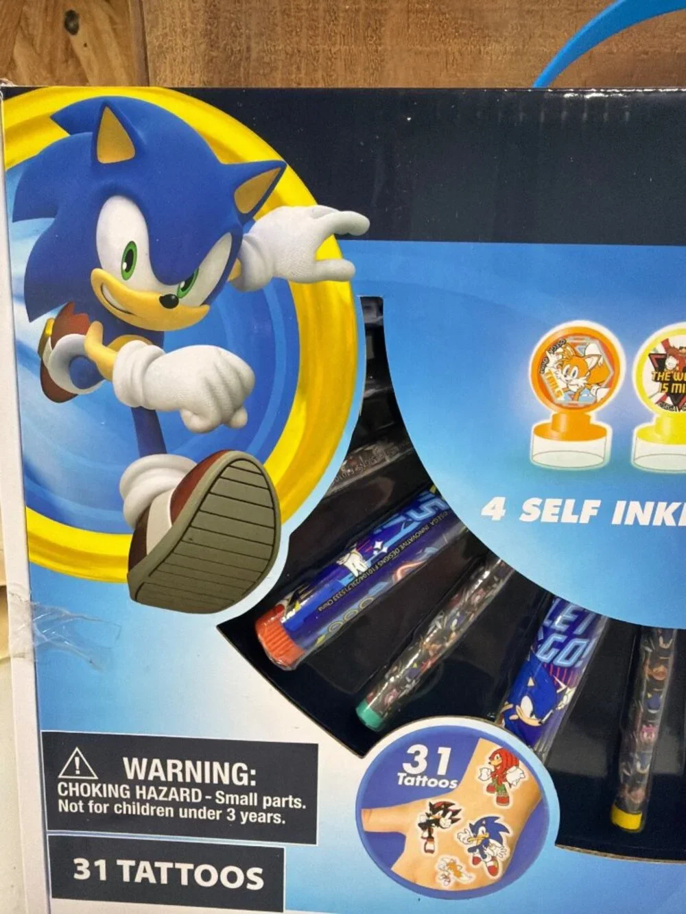 Sonic The Hedgehog Creativity Fun Art Set With Stickers Tattoos Markers Paints